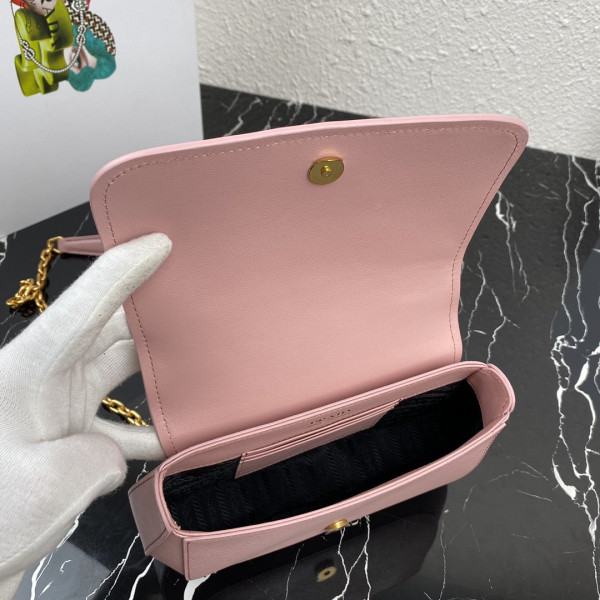 Pra*a saffiano leather